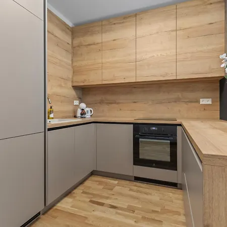 Lam Grey - Free Parking Apartment *