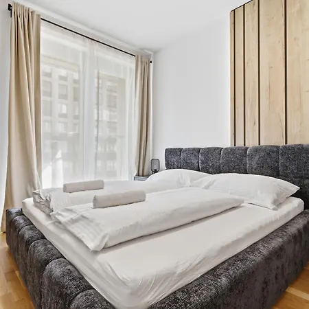 Lam Grey - Free Parking Apartment Bratislava