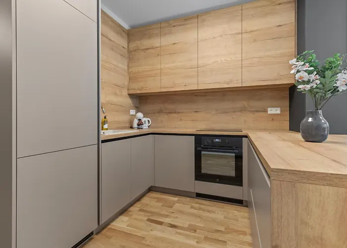 Lam Grey - Free Parking Apartman *